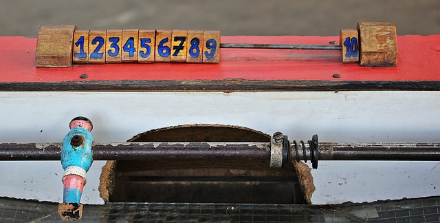 意外总是难 意外总是难